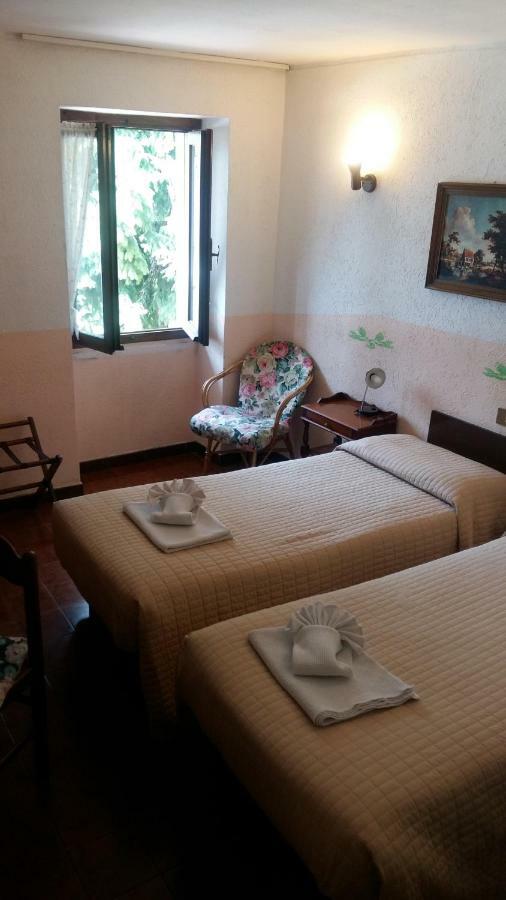 Hotel Rondanino 란조 딘텔비 외부 사진